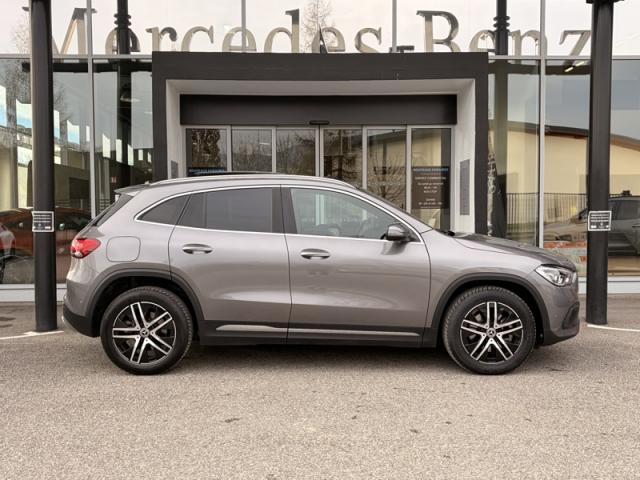 Mercedes Benz Gla image 5