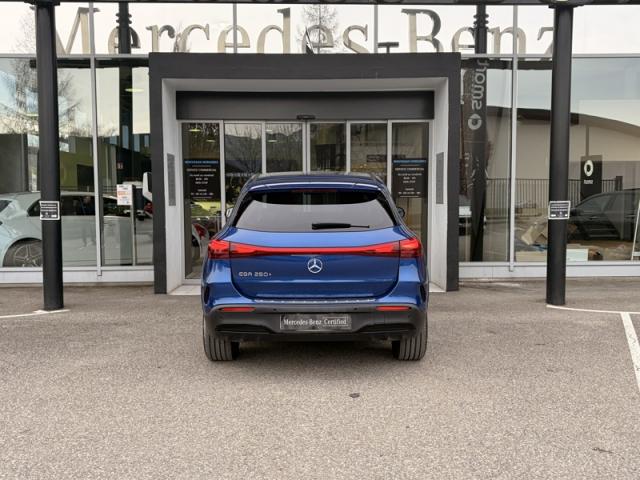 Mercedes Benz Eqa image 4