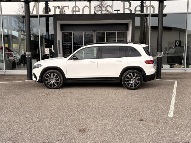 Mercedes Benz Eqb image 8