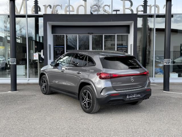 Mercedes Benz Eqa image 2