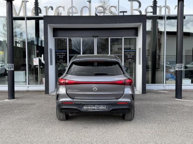 Mercedes Benz Eqa image 9