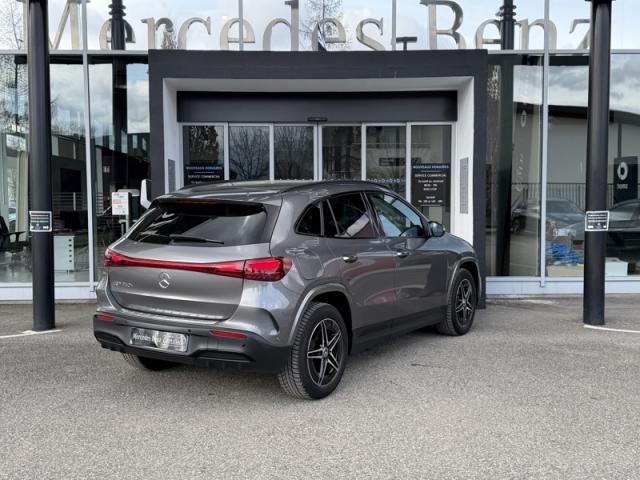 Mercedes Benz Eqa image 6