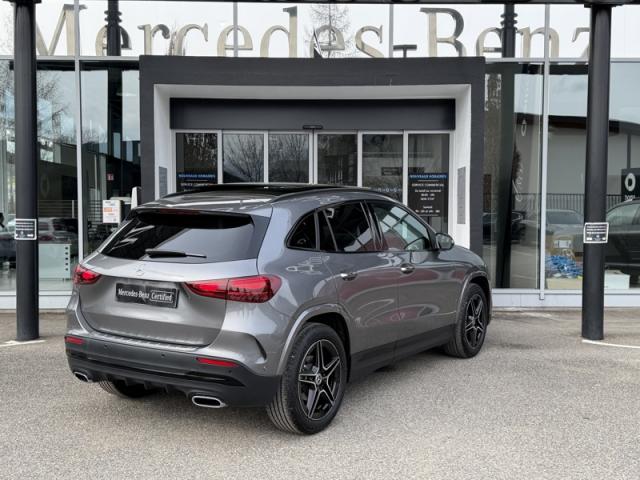Mercedes Benz Gla image 1