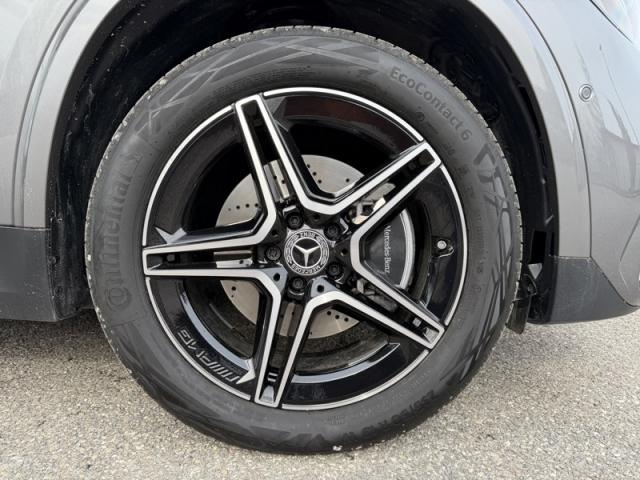 Mercedes Benz Gla image 9