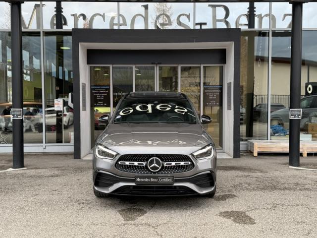 Mercedes Benz Gla image 7
