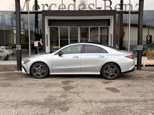 Mercedes Benz Cla image 2