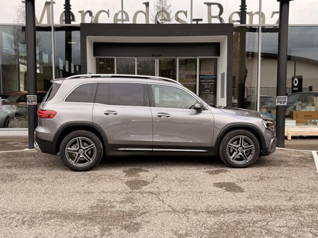 Mercedes Benz Glb image 8