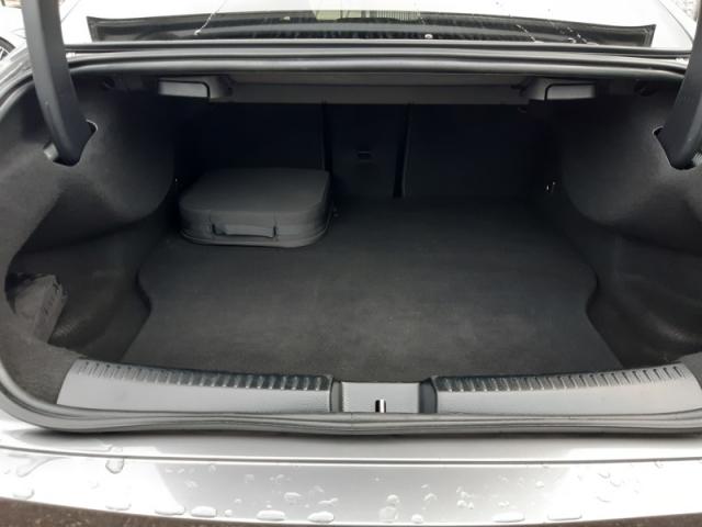 Mercedes Benz Cla image 8