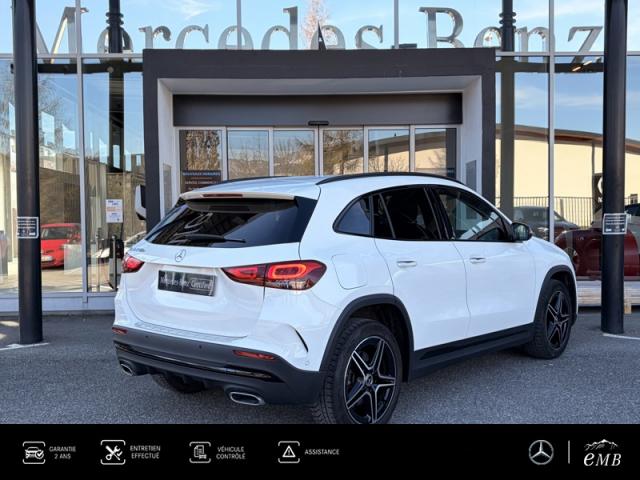 Mercedes Benz Gla image 9