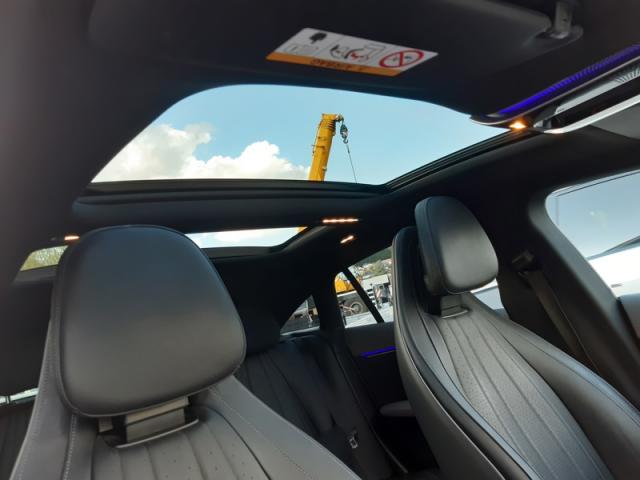 Mercedes Benz Eqs image 3