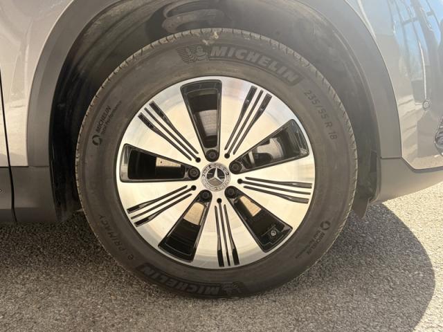 Mercedes Benz Eqa image 7