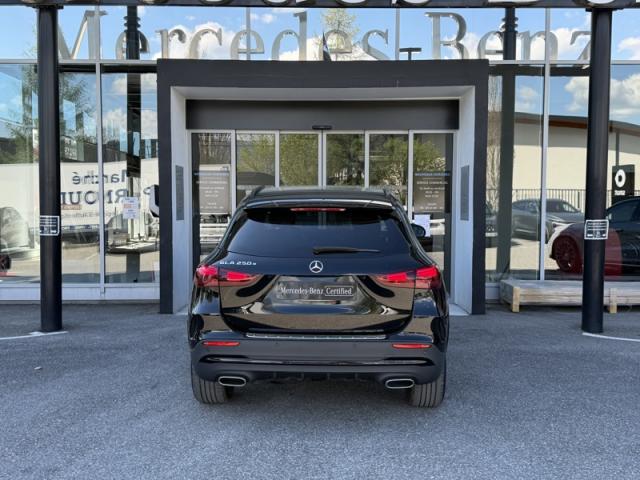 Mercedes Benz Gla image 6