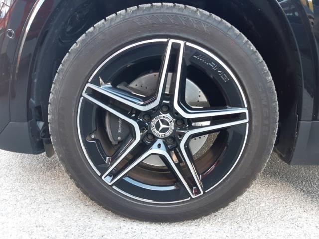 Mercedes Benz Gla image 9