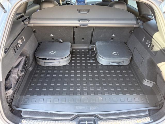 Mercedes Benz Glc image 2