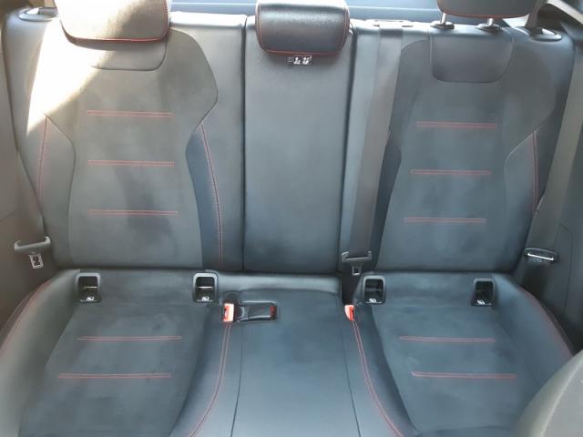 Mercedes Benz Gla image 7