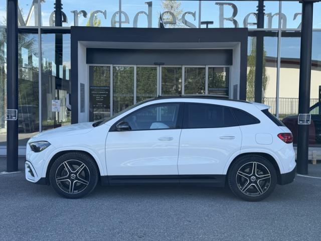 Mercedes Benz Gla image 9