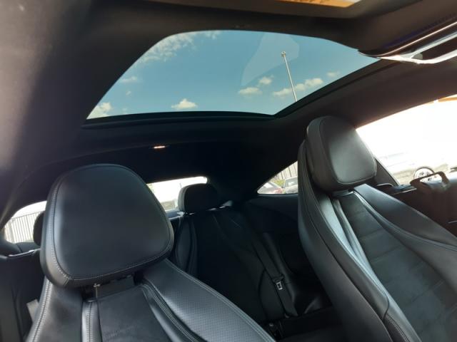 Mercedes Benz Cle image 3