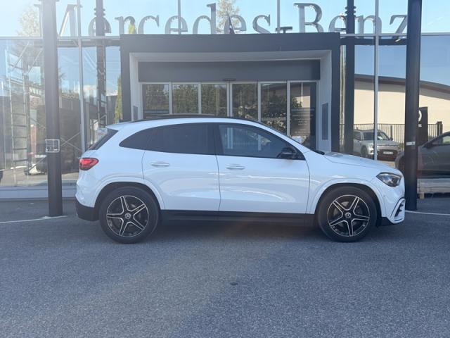 Mercedes Benz Gla image 5