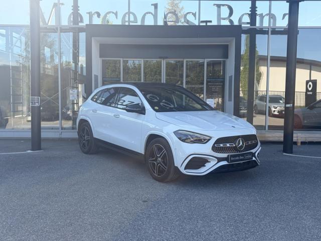 Mercedes Benz Gla image 3