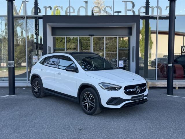 Mercedes Benz Gla image 6