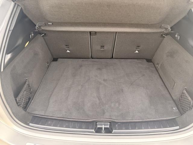 Mercedes Benz Gla image 3