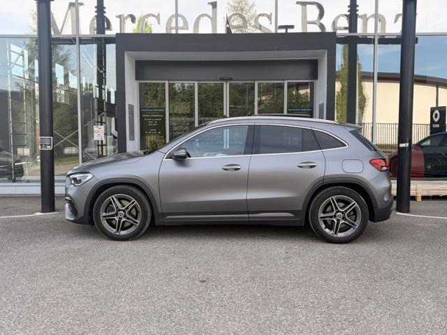 Mercedes Benz Gla image 1