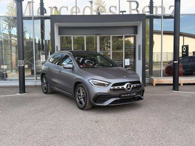 Mercedes Benz Gla image 8