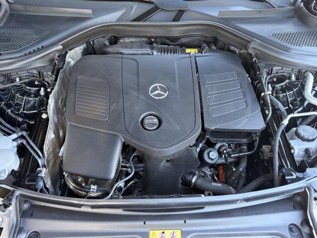 Mercedes Benz Glc image 7