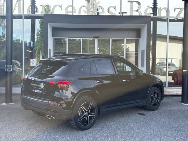 Mercedes Benz Gla image 8