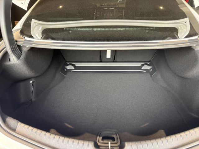 Mercedes Benz Cle image 6