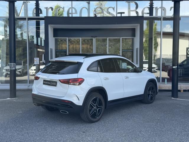 Mercedes Benz Gla image 7