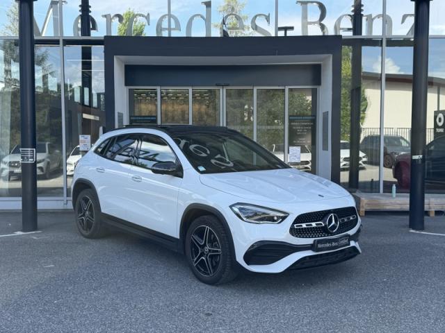 Mercedes Benz Gla image 3