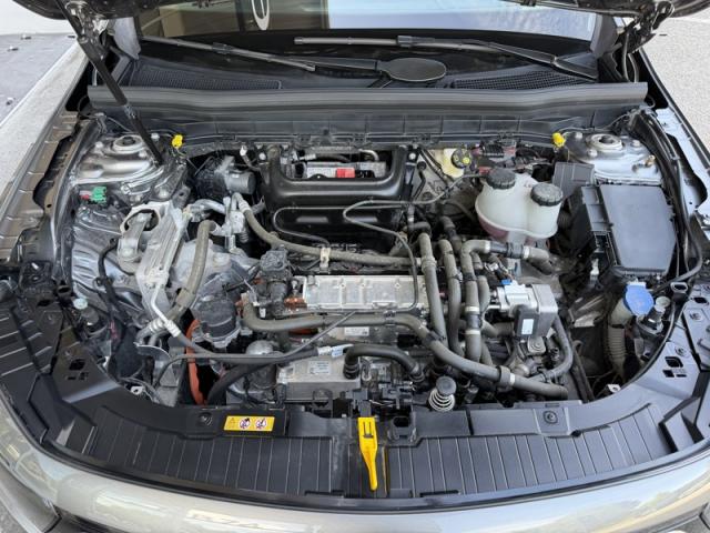 Mercedes Benz Eqb image 4