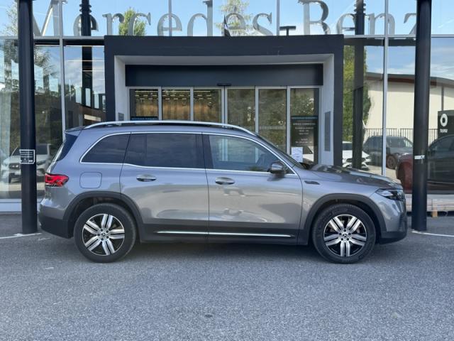 Mercedes Benz Eqb image 6