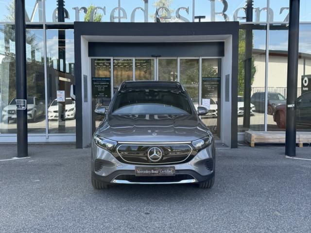 Mercedes Benz Eqb image 2