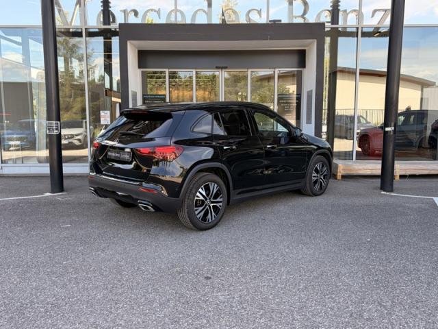Mercedes Benz Gla image 9