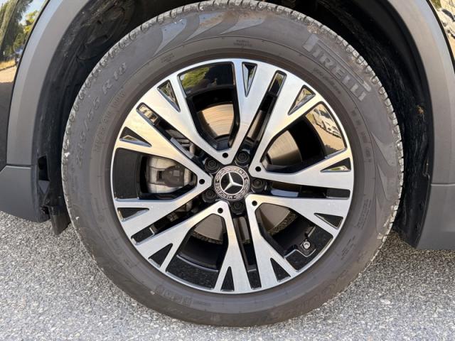 Mercedes Benz Gla image 8