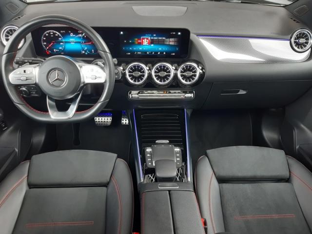 Mercedes Benz Gla image 6