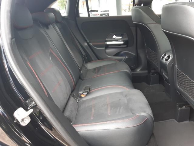 Mercedes Benz Gla image 1