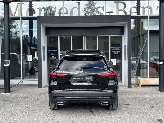 Mercedes Benz Gla image 5