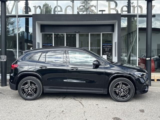 Mercedes Benz Gla image 8