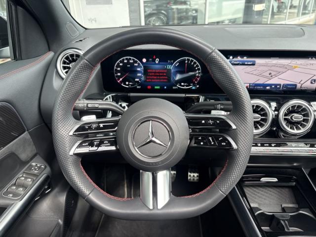 Mercedes Benz Gla image 7