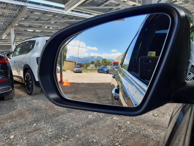 Mercedes Benz Glb image 2