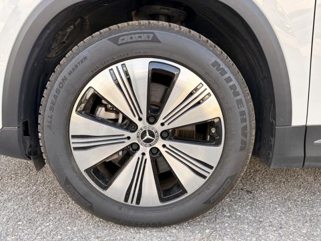 Mercedes Benz Eqa image 1
