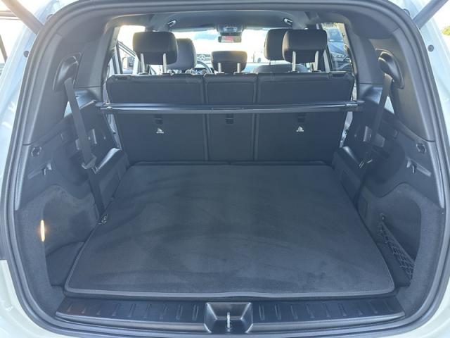 Mercedes Benz Glb image 4
