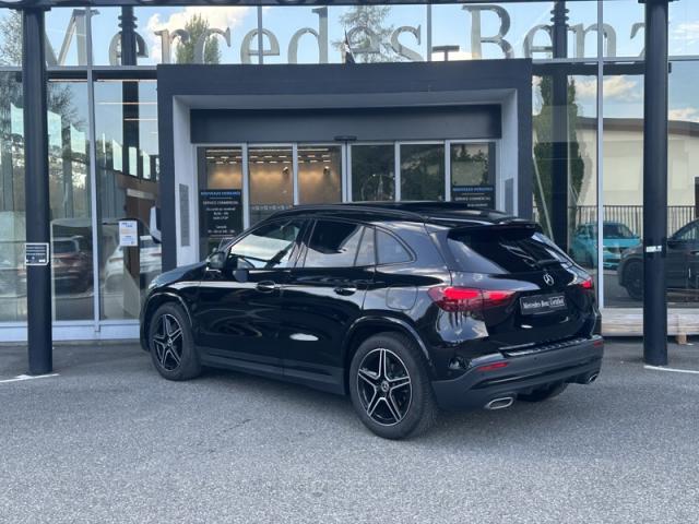 Mercedes Benz Gla image 2