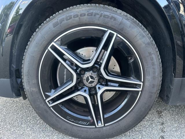 Mercedes Benz Gla image 9