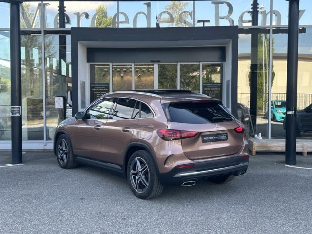 Mercedes Benz Gla image 1