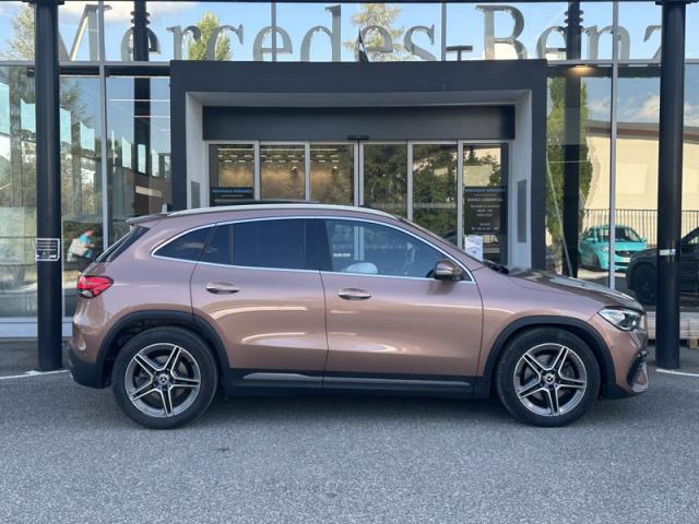 Mercedes Benz Gla image 9