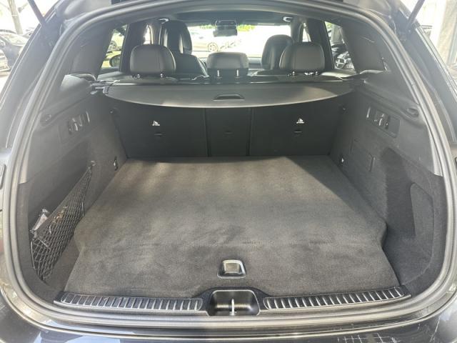 Mercedes Benz Glc image 2